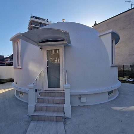 The Igloo Milano Villa ภายนอก รูปภาพ