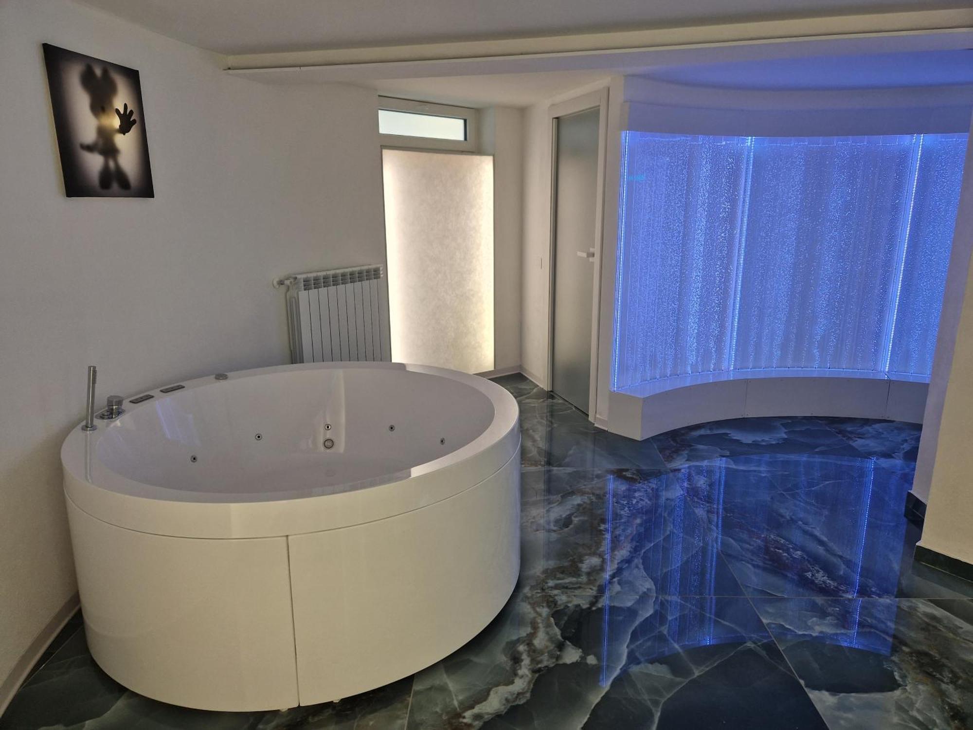 The Igloo Milano Villa ภายนอก รูปภาพ