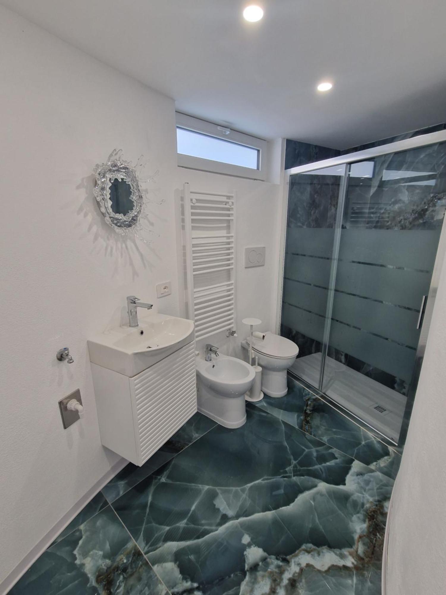 The Igloo Milano Villa ภายนอก รูปภาพ